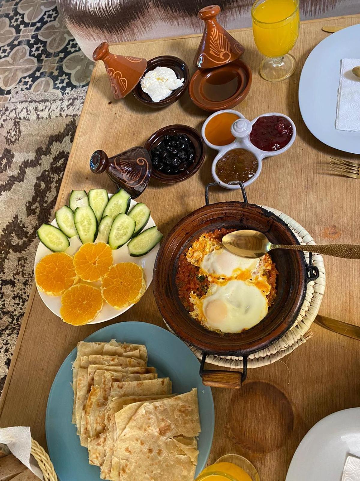 Casa Mona Apartment Merzouga Bagian luar foto